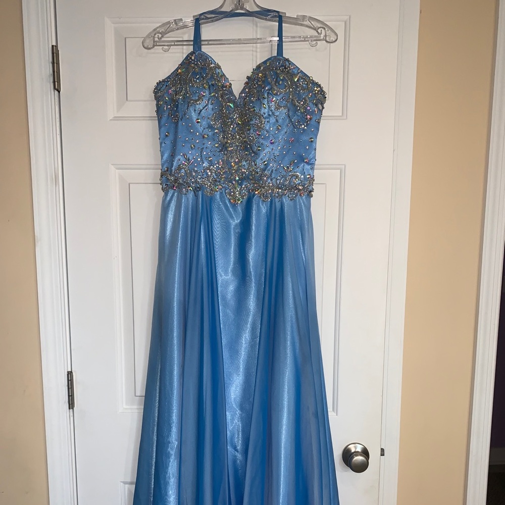 Long blue dress